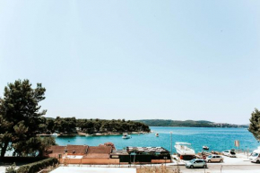 One bedroom appartement at Trogir 25 m away from the beach with sea view furnished balcony and wifi